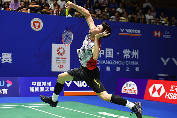 中场休息时 中场休息时