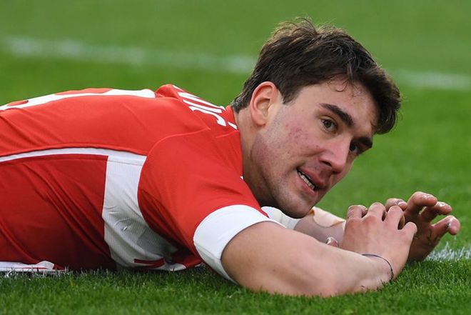 雄鹿选择让 雄鹿选择让